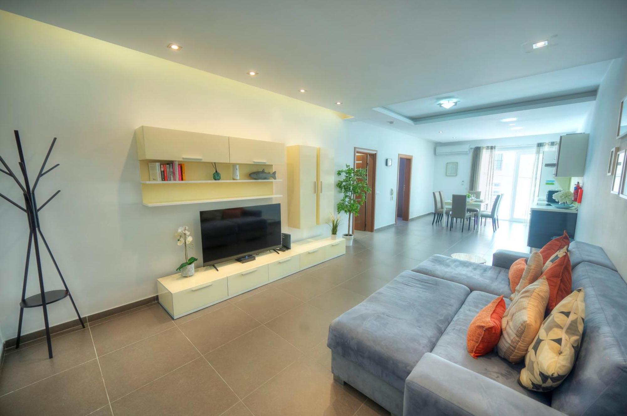 Bright & Large 2Bedrooms In Sliema Center Mpor1-1 Exterior photo