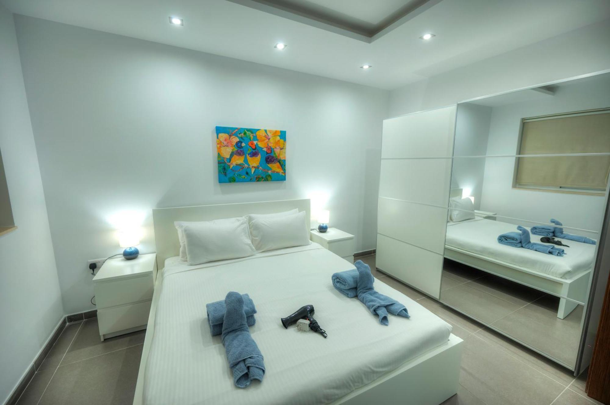 Bright & Large 2Bedrooms In Sliema Center Mpor1-1 Exterior photo